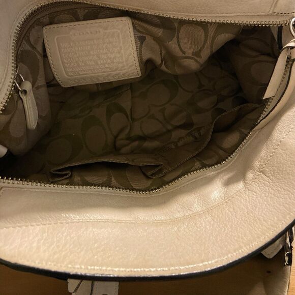 Coach Tan Shoulder Bag - Picture 16 of 16